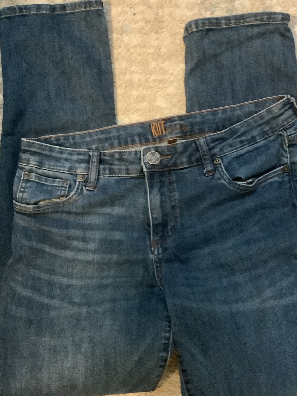 EUC Kut from the Kloth Medium Blue Slim Straight Jeans size 8